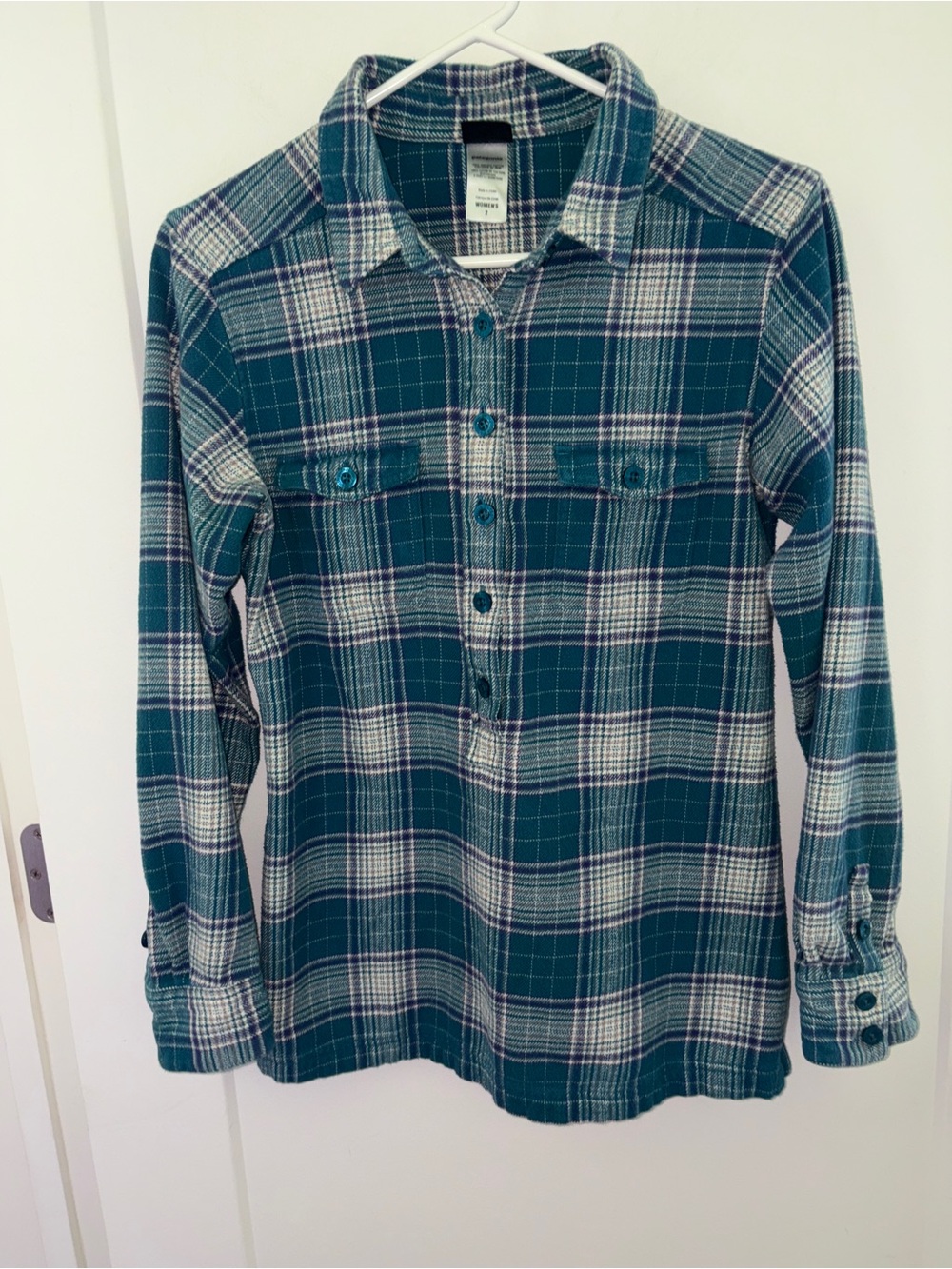 Patagonia organic cotton plaid flannel pull-over shirt women's sz 2 EUC